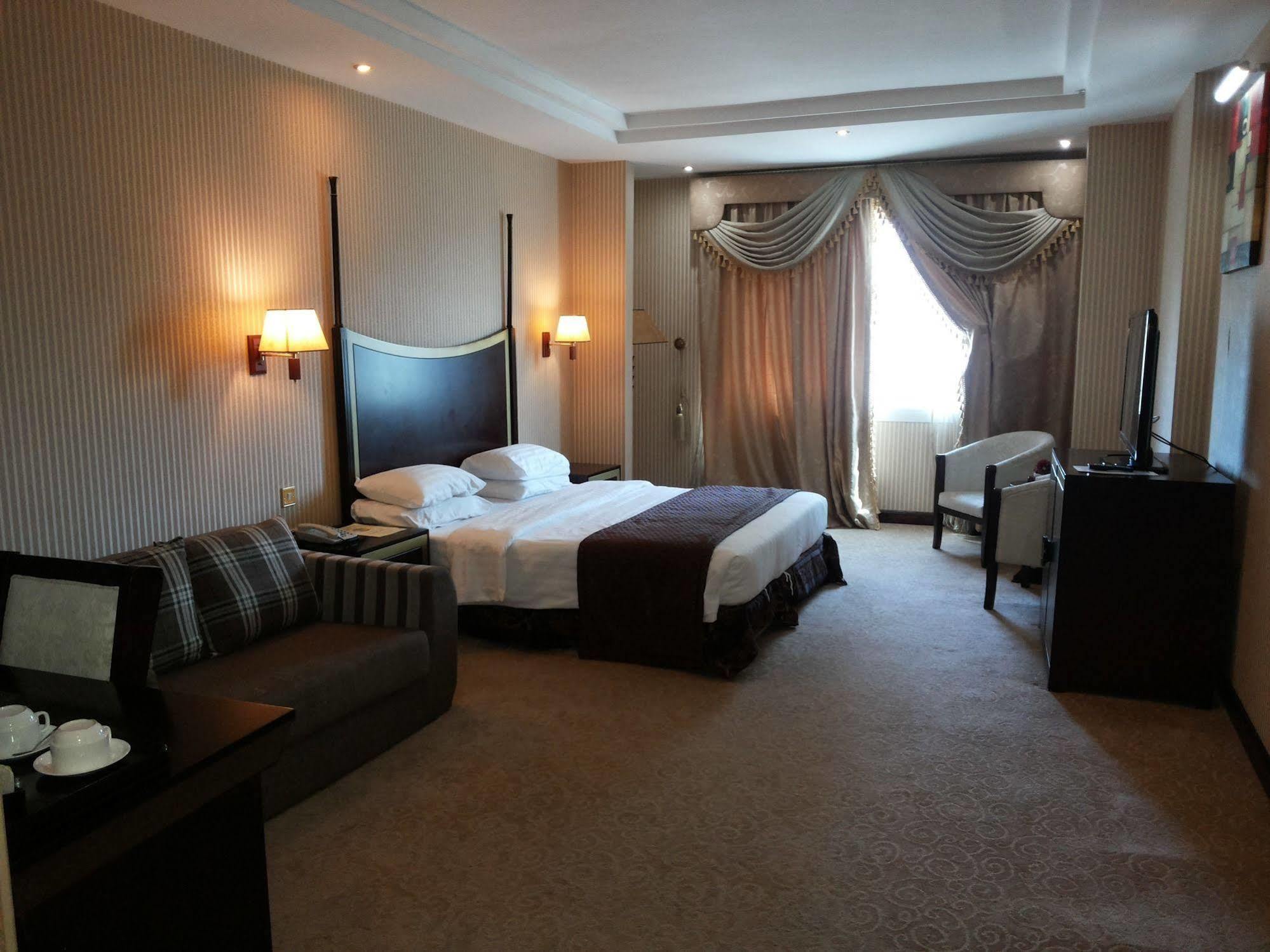 Tourist Hotel Doha Luaran gambar