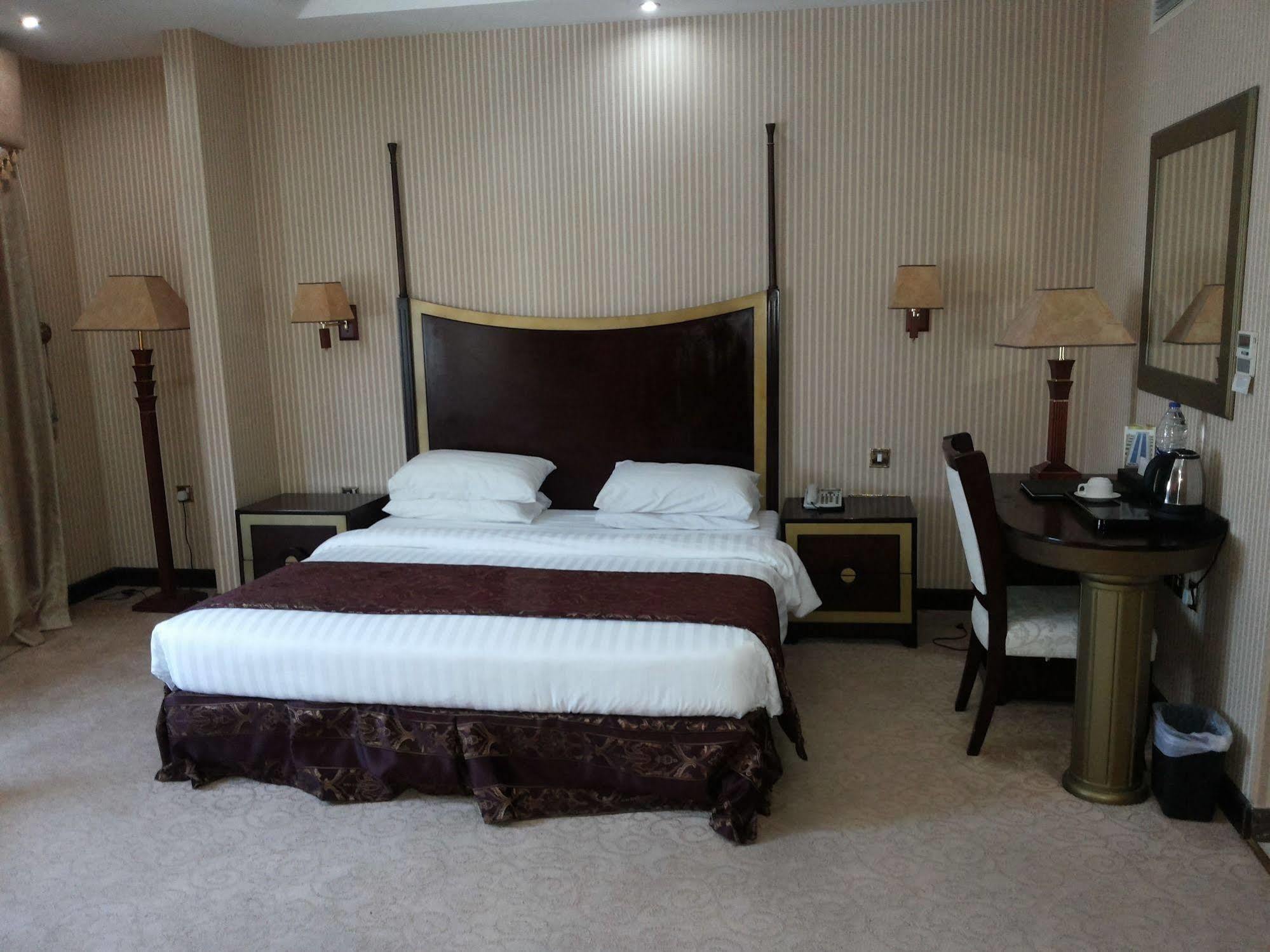 Tourist Hotel Doha Luaran gambar